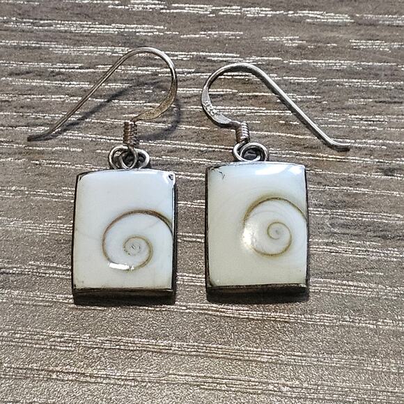Sterling Silver Eye of Shiva Rectangular White Shell Earrings - Picture 7 of 7
